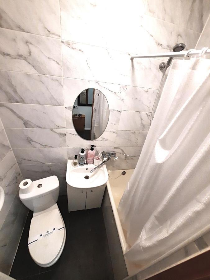 Alex Apartments: With White Gazebo View Apartment Poltava