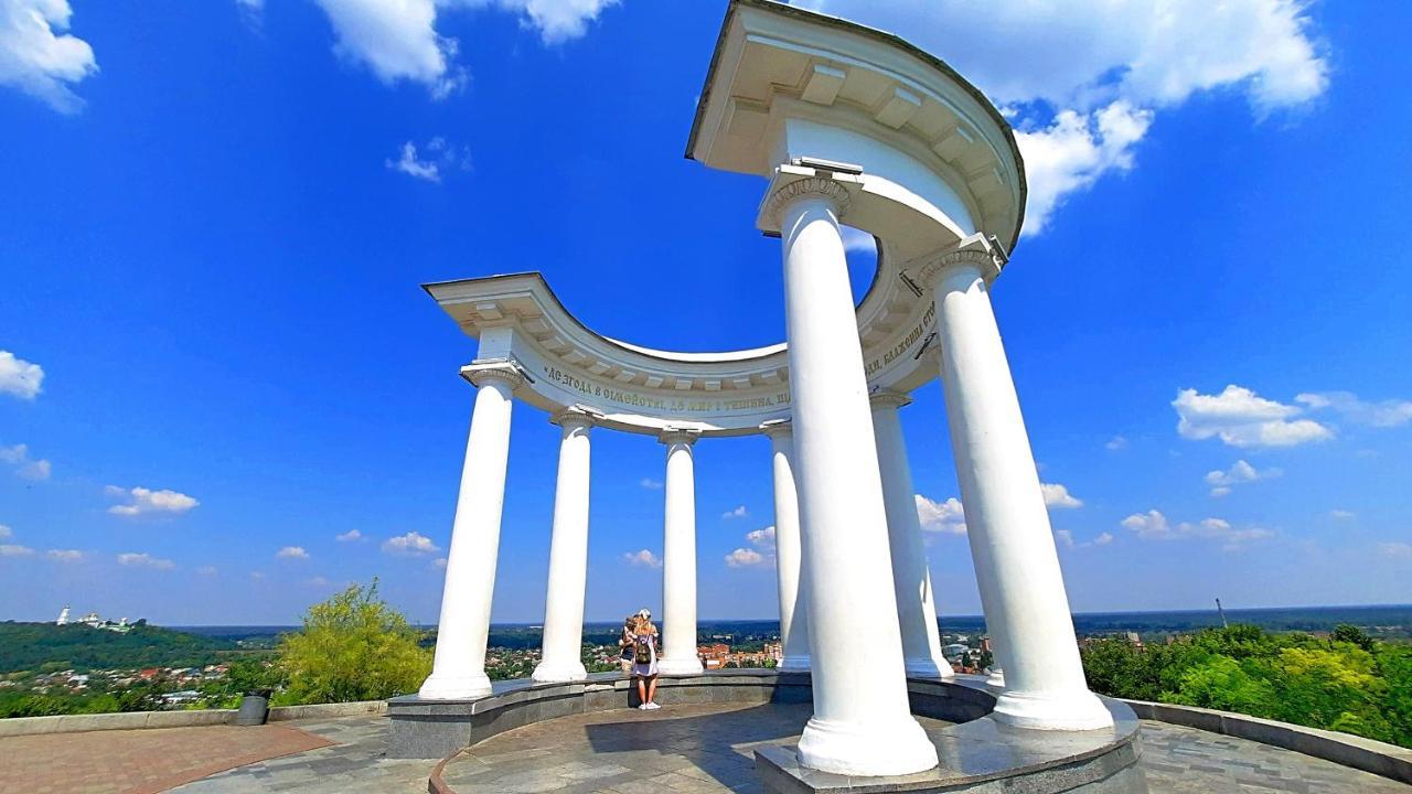 Alex Apartments: With White Gazebo View