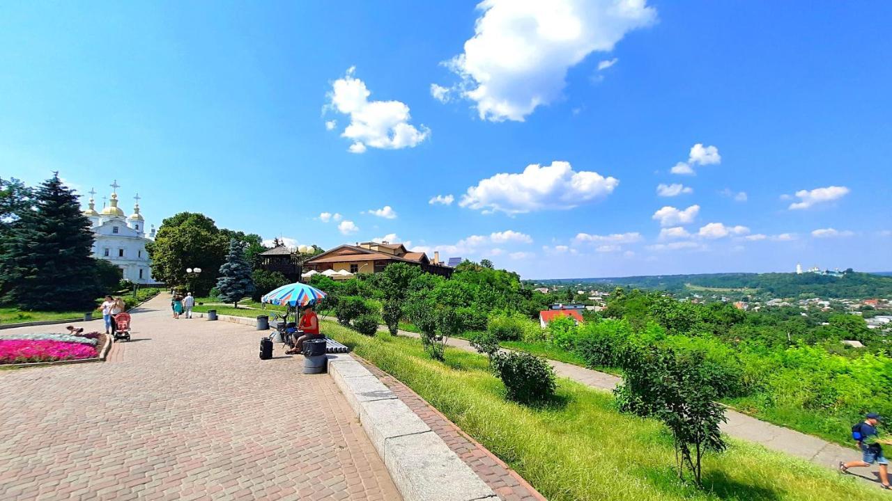 Alex Apartments: With White Gazebo View *